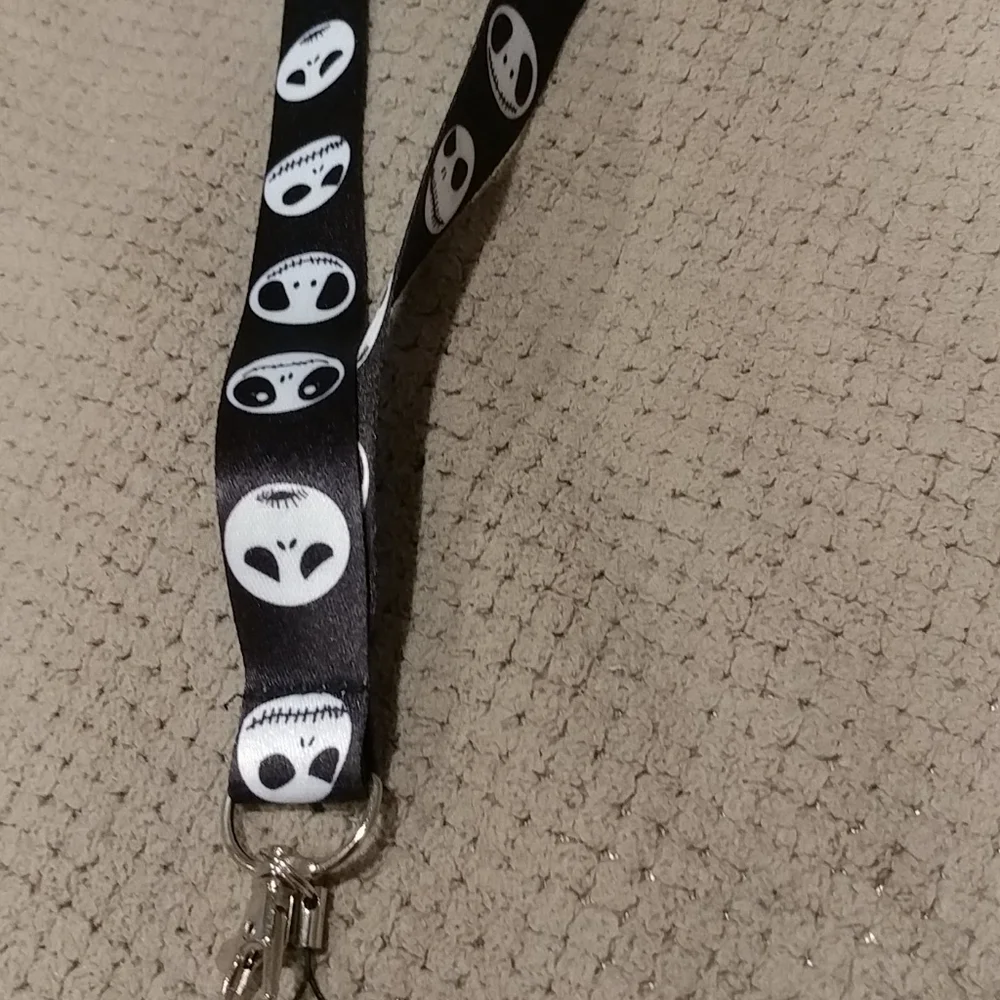 ❤️10/$13 New nightmare before Christmas lanyard halloween